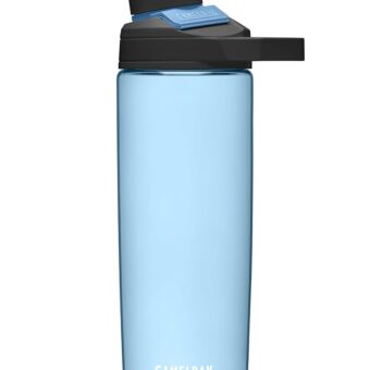 CamelBak Chute Mag BPA Free Water Bottle with Tritan Renew - Magnetic Cap Stows While Drinking, 20oz, True Blue
