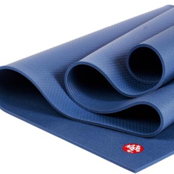 Manduka PRO Yoga Mat - Teacher Recommended, Non-Slip Textured 6mm Ultra-Dense, Hot Yoga Workout, Studio at Home Pilates